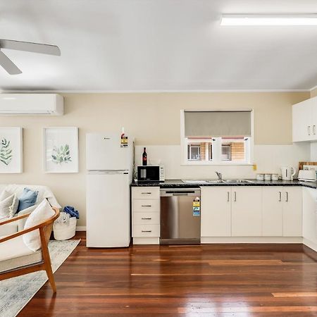 Light & Bright! 3 Bedroom Cottage, East Toowoomba! Luaran gambar