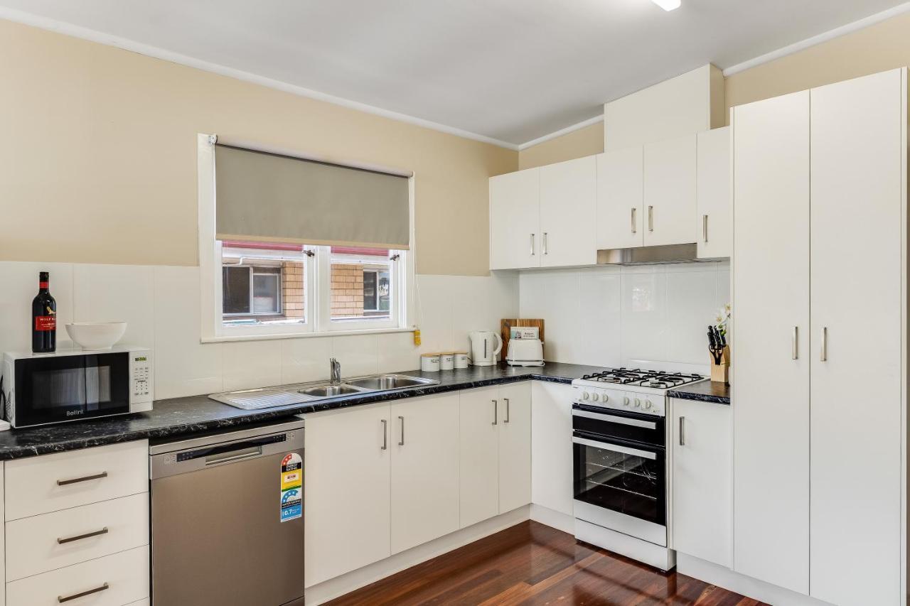 Light & Bright! 3 Bedroom Cottage, East Toowoomba! Luaran gambar